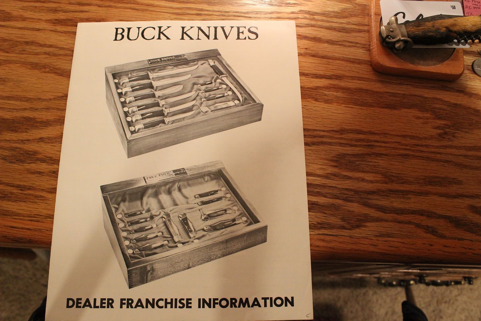 Vintage Buck Knives Display Case Layout