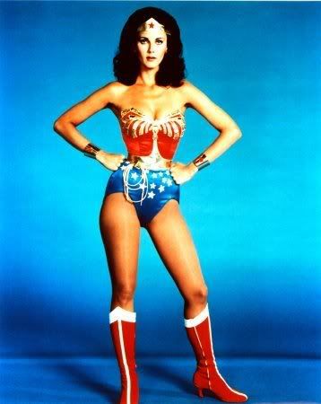 http://i238.photobucket.com/albums/ff191/beewolff/Lynda-Carter---Wonder-Woman-Photogr.jpg