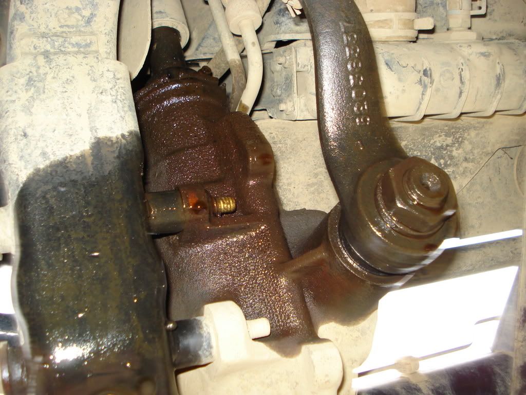 Steering box leaking plz HELP!!!!!!! Jeep Enthusiast Forums