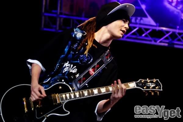 2bc3f2f3.jpg picture by Ewellyn5