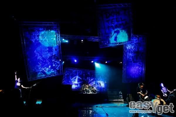 9a7499b8.jpg picture by Ewellyn5