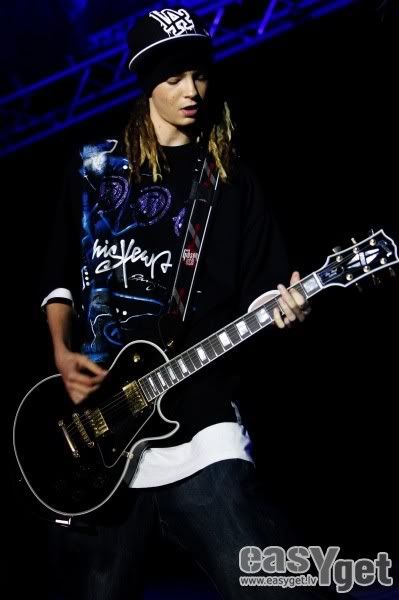 a439d1e6.jpg picture by Ewellyn5