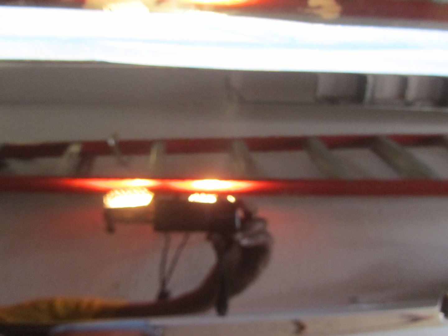 048-20.jpg
