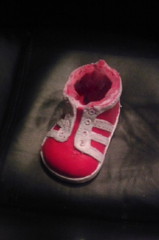 chuckyshoe1_zps062da5e6.jpg