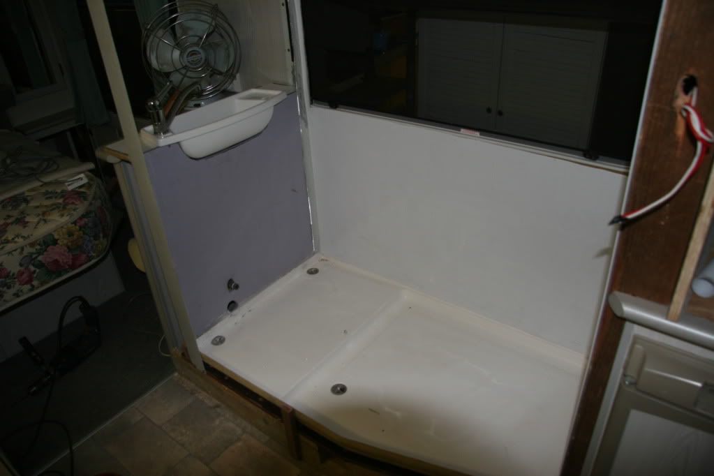 Install shower and toilet into A'van Tayla Forum Caravan