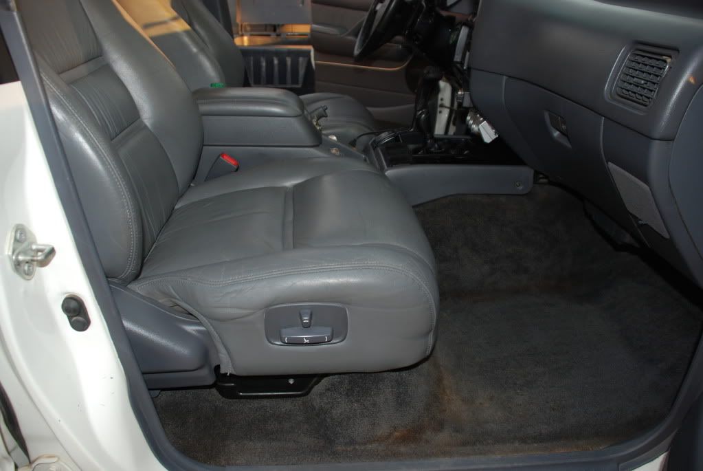 Cruiserinterior009.jpg