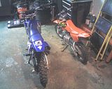 http://i238.photobucket.com/albums/ff39/2005crownvic/Ian%20xr50r/Dirt%20Bikes/th_img024.jpg