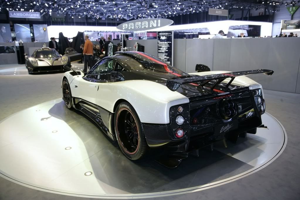 This time we don't talk about the carbon fibre like the Pagani Zonda F