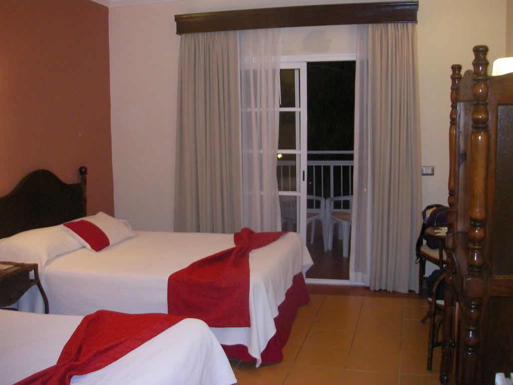 HOTEL BE LIVE CANOA BAYAHIBE (HISTORICO 1) - Foro Punta Cana y República Dominicana