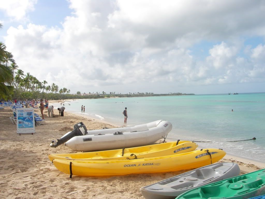HOTEL BE LIVE CANOA BAYAHIBE (HISTORICO 1) - Foro Punta Cana y República Dominicana