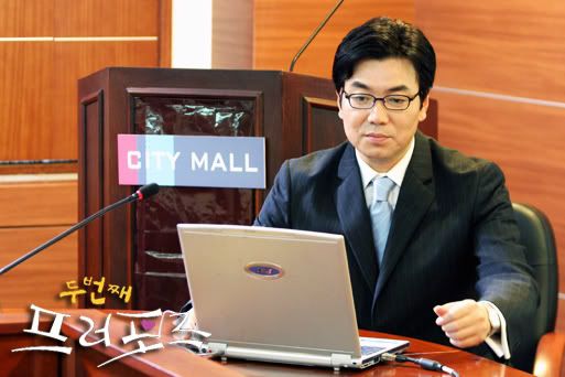 [Resim: 2pp_28b.jpg]